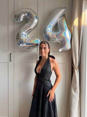 Full leaked Julieczr private onlyfans photo