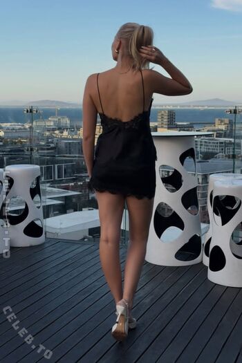 Full leaked Juliet small private onlyfans photo