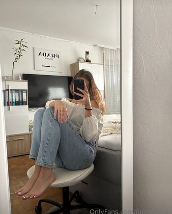 Full leaked Julinaa may private onlyfans photo