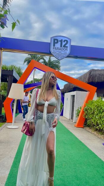 Full leaked Julyenec private onlyfans photo