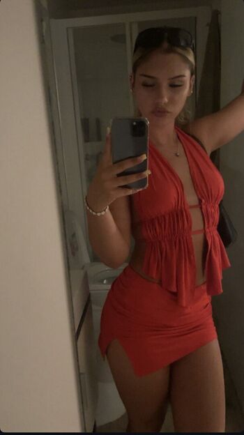 Full leaked Junepersyn private onlyfans photo