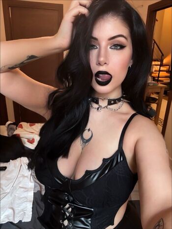 Full leaked Junipertw private onlyfans photo