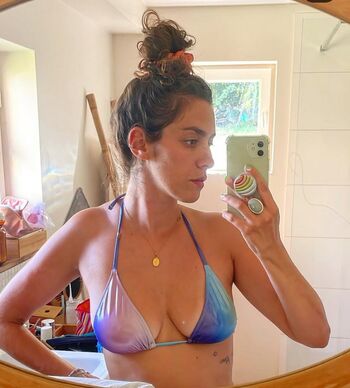 Full leaked Justine lossa private onlyfans photo