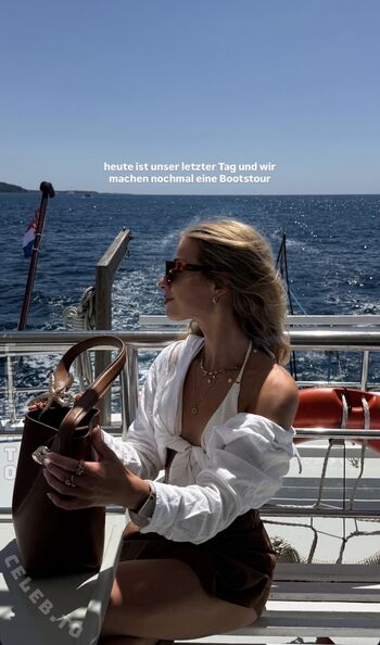 Full leaked Justsayeleanor private onlyfans photo