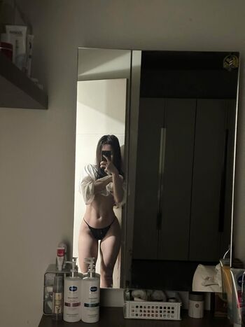 Full leaked Jutarat s private onlyfans photo