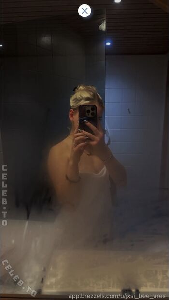Full leaked Jxsi bee ares private onlyfans photo