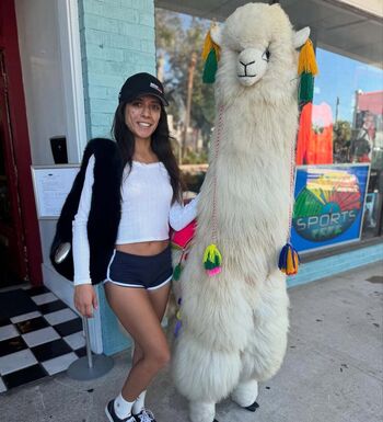 Full leaked Jynx maze page private onlyfans photo