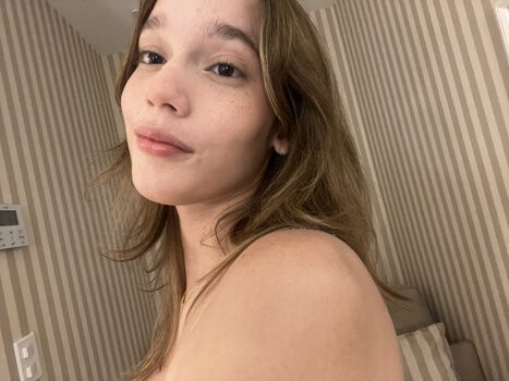 Full leaked Mature women/ private onlyfans photo
