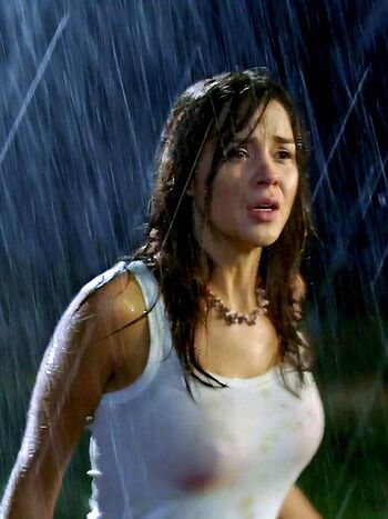 Kacey Barnfield