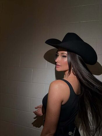 Full leaked Kacey musgraves private onlyfans photo