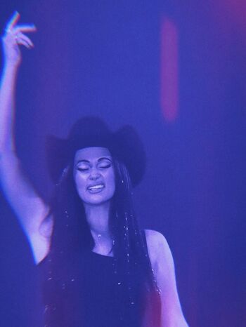 Full leaked Kacey musgraves private onlyfans photo