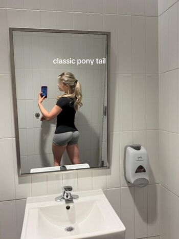 Full leaked Kadie lifts private onlyfans photo