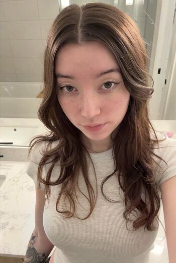 Full leaked Kaerisake private onlyfans photo