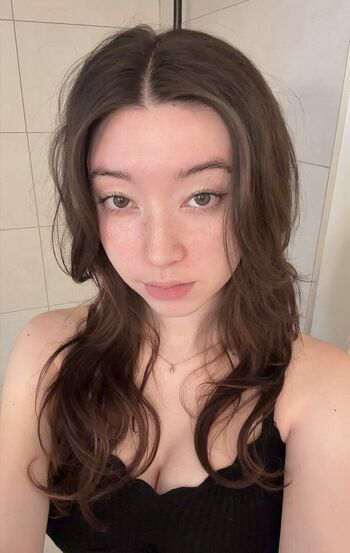 Full leaked Kaerisake private onlyfans photo