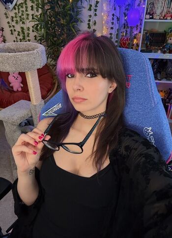 Full leaked Kaitlin witcher  page private onlyfans photo