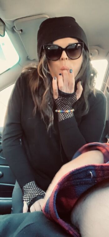 Full leaked Kaitycumcake private onlyfans photo