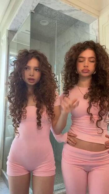 Full leaked Kalogera sisters private onlyfans photo