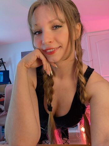 Full leaked Kamicakes asmr private onlyfans photo
