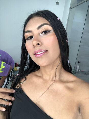 Full leaked Kamiobando private onlyfans photo