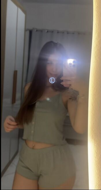 Full leaked Kamisristow private onlyfans photo