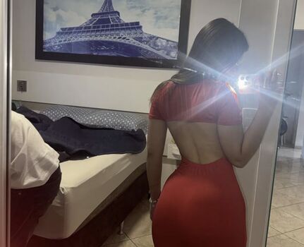Full leaked Kamisristow private onlyfans photo