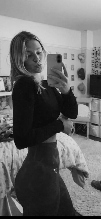 Full leaked Kamy luecke private onlyfans photo