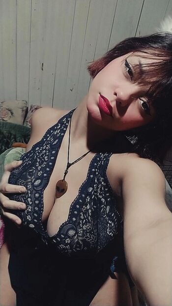 Full leaked Kamyssemjuizo private onlyfans photo