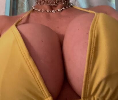 Full leaked Kandy private onlyfans photo