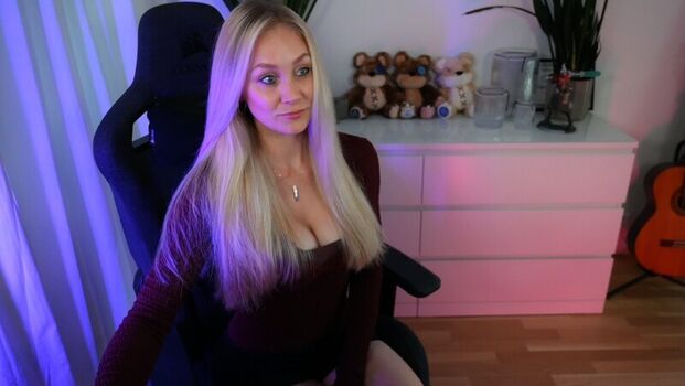 Full leaked Kandyland page private onlyfans photo