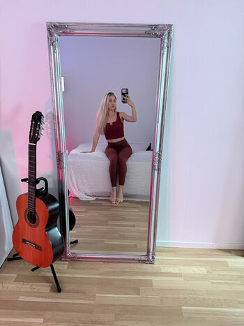Full leaked Kandyland private onlyfans photo