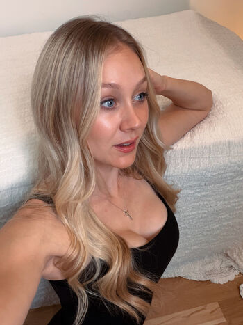Full leaked Kandyland page private onlyfans photo