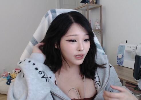 Full leaked Kang hee yoon private onlyfans photo