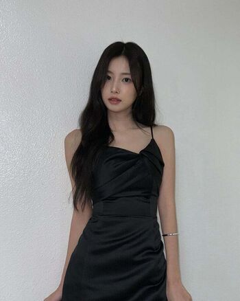 Full leaked Kang hyewon private onlyfans photo