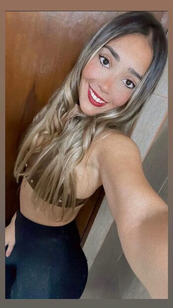 Full leaked Karen fiorella espinoza page private onlyfans photo