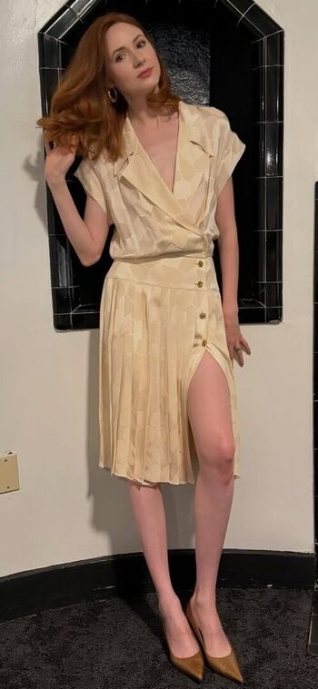 Full leaked Karen gillan private onlyfans photo