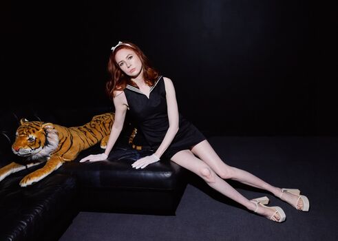 Full leaked Karen gillan private onlyfans photo