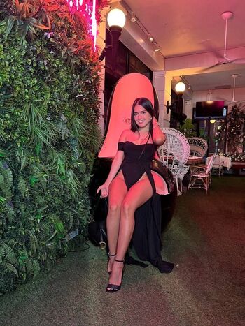 Full leaked Karinaguerrero private onlyfans photo