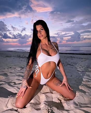 Full leaked Karine marchand private onlyfans photo