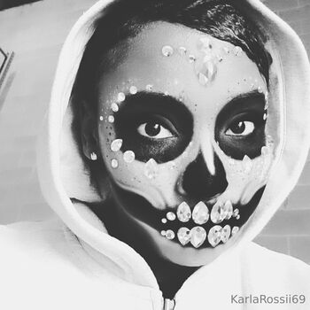 Full leaked Karlaj private onlyfans photo