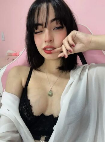 Full leaked Karlaquxxxn private onlyfans photo