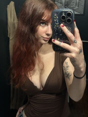 Full leaked Karleexx page private onlyfans photo