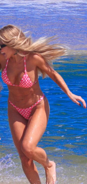 Full leaked Karoline lima private onlyfans photo