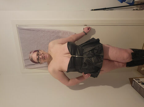 Full leaked Kasey hutton page private onlyfans photo