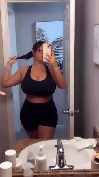 Full leaked Kaseymadrazo private onlyfans photo