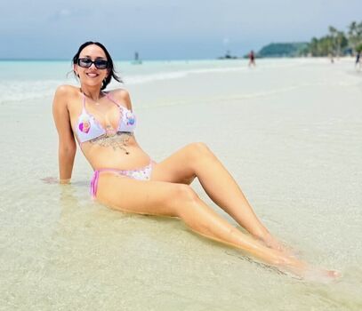 Full leaked Kat clark private onlyfans photo