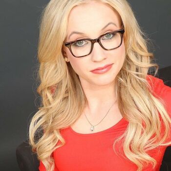 Kat Timpf