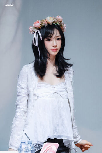 Full leaked Katarinabluu  page private onlyfans photo