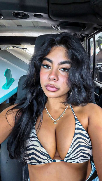 Full leaked Katbritoo private onlyfans photo