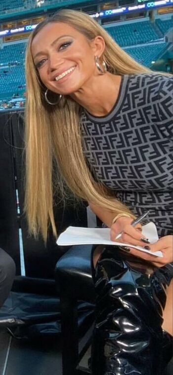 Full leaked Kate abdo private onlyfans photo