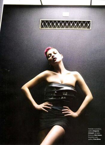 Full leaked Kate moss page private onlyfans photo